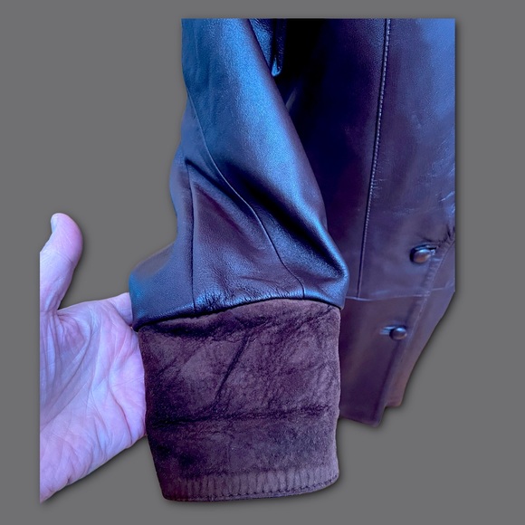 Vintage Leather Jacket by Royalty Leather - Picture 5 of 8